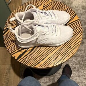 BCG White Tennis Shoe Women's Size 6 Cheer